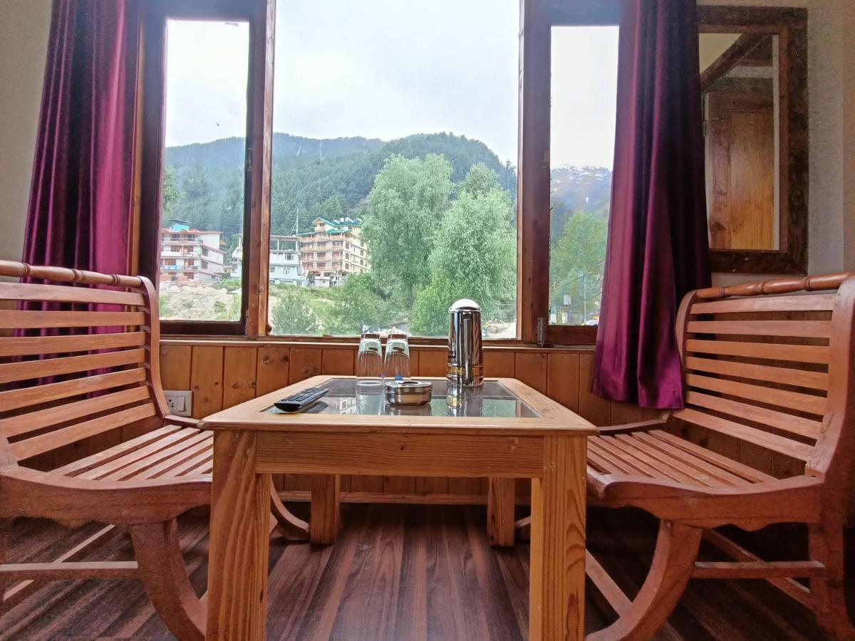 Rashpa Cottage Manāli Exteriér fotografie